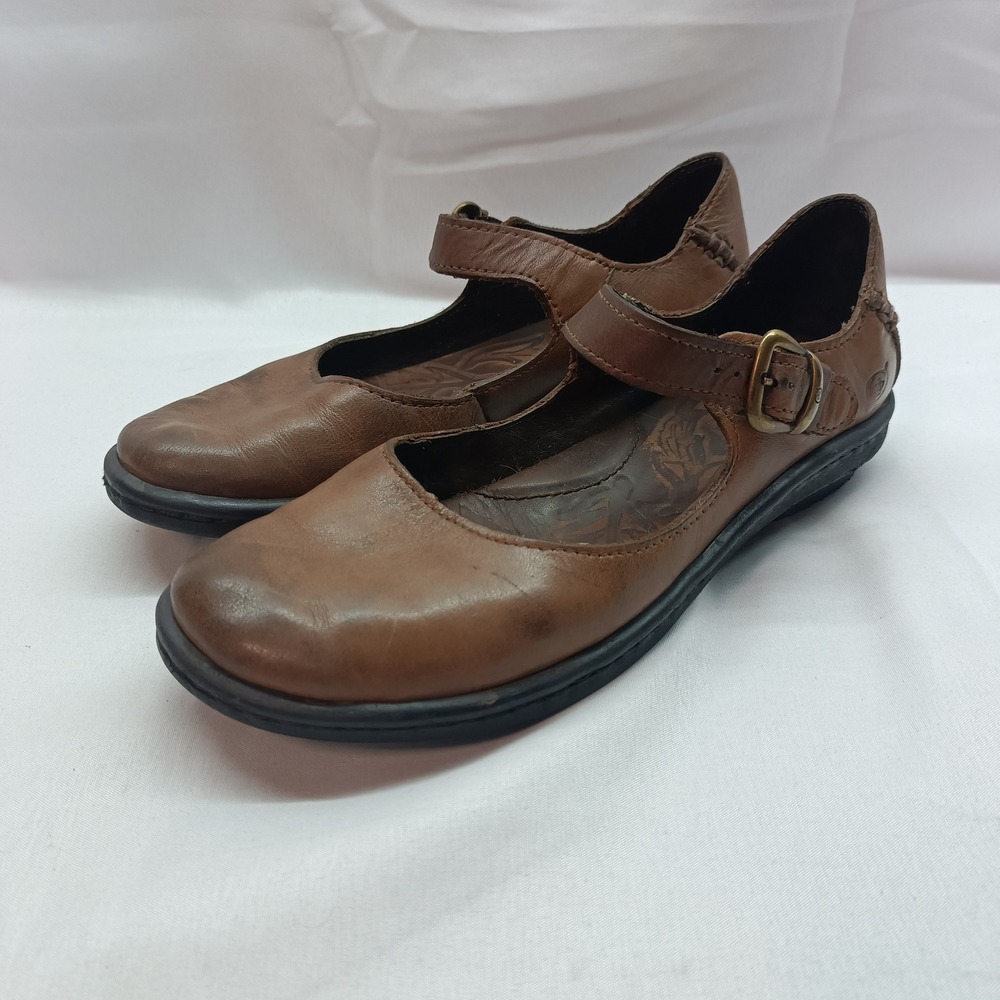 Born Brown Leather Mary Jane Flats Buckle Strap Comfort Shoes Womens 6 Boho